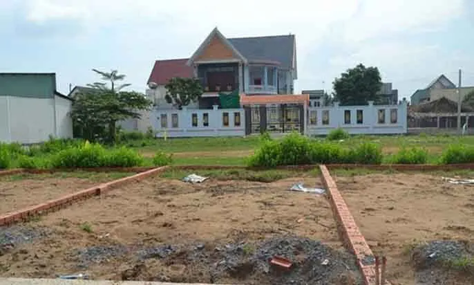Có nên mua đất không có đường đi?